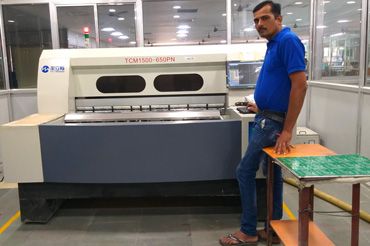 PCB V Cut Machine